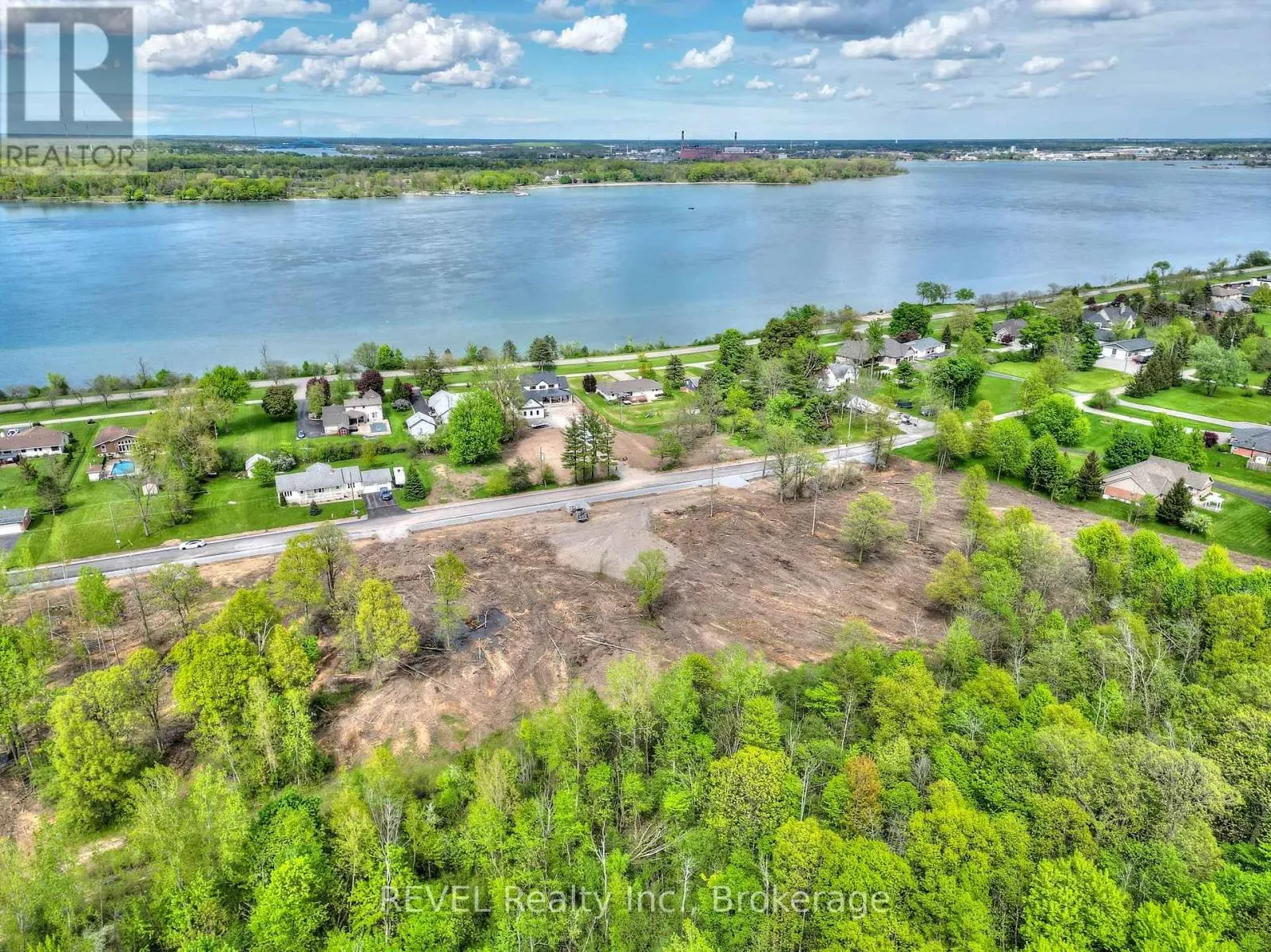 (LOT 5) 2136 HOUCK CRESCENT