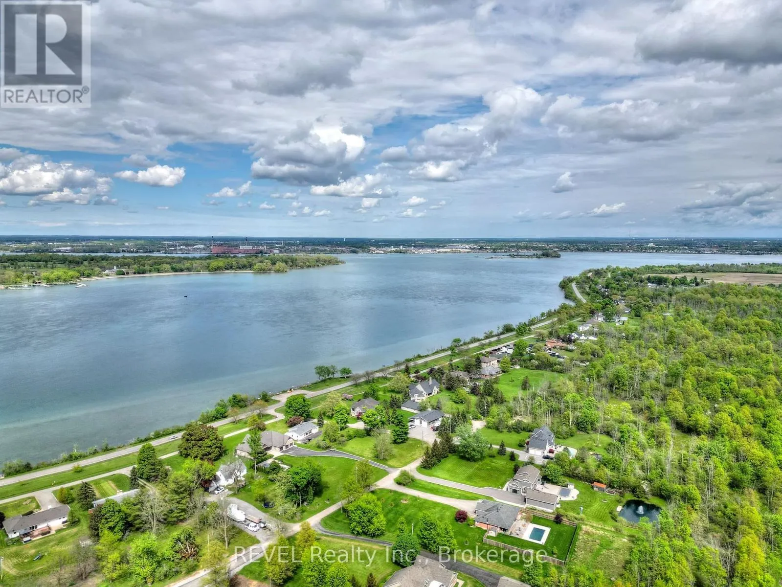 (LOT 5) 2136 HOUCK CRESCENT