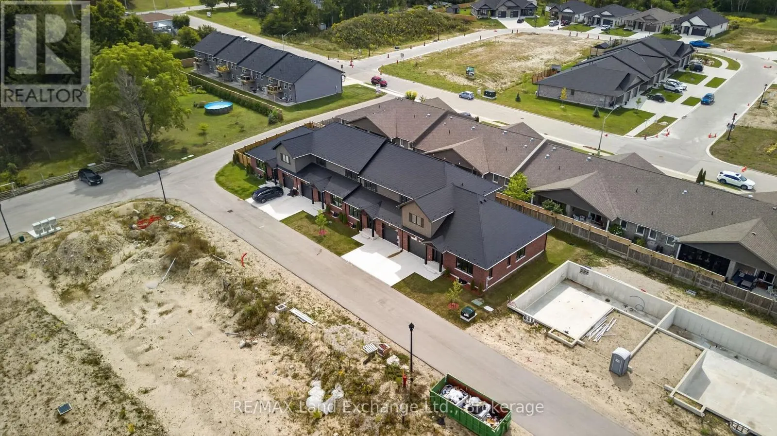 UNIT 6 - 8 GOLF LINKS ROAD #Unit 6