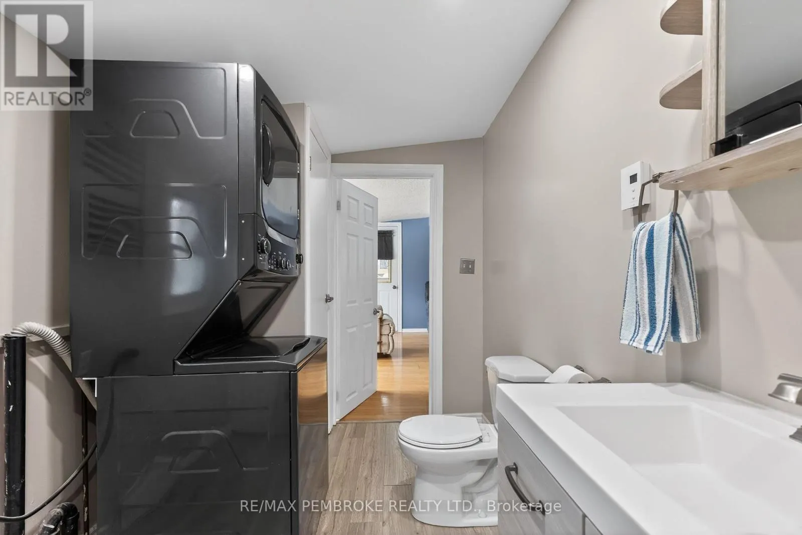 80 MACGREGOR BAY TRAIL
