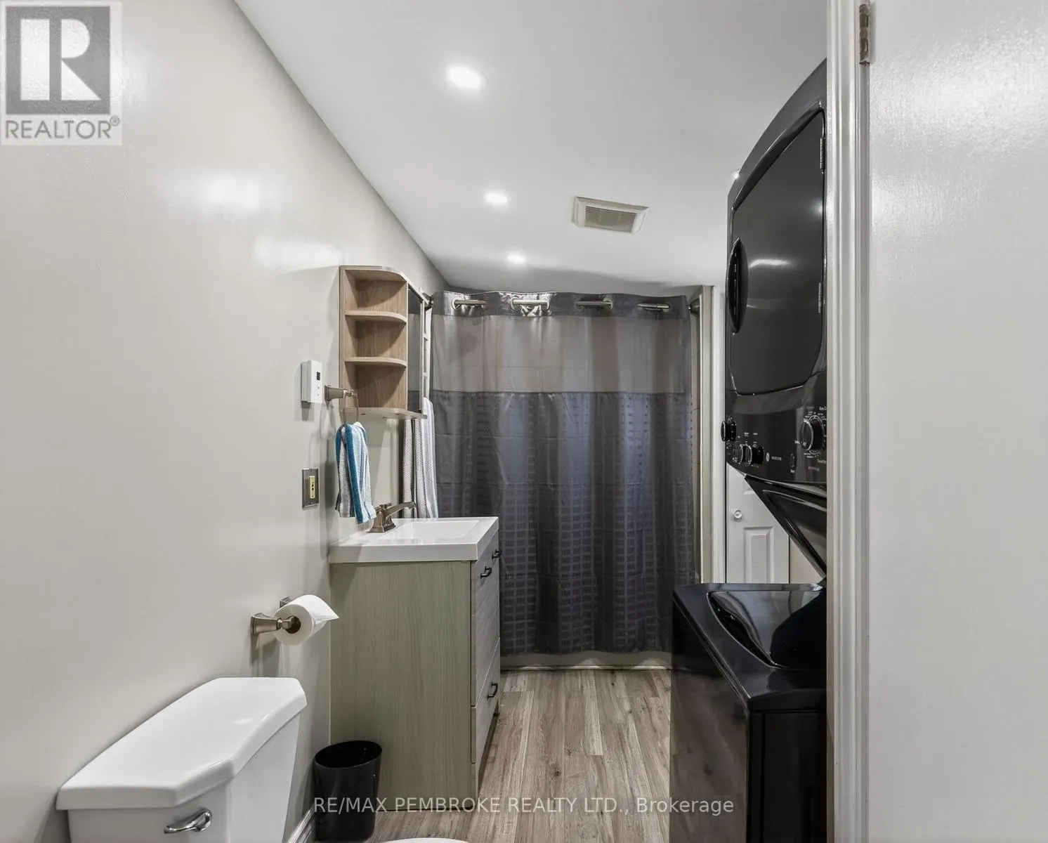 80 MACGREGOR BAY TRAIL