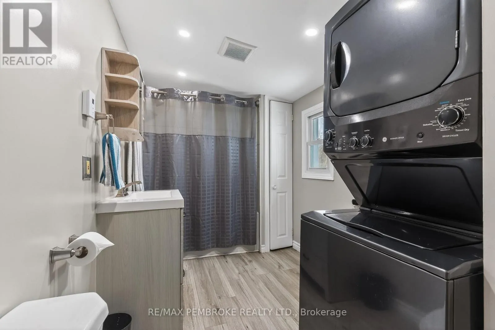 80 MACGREGOR BAY TRAIL