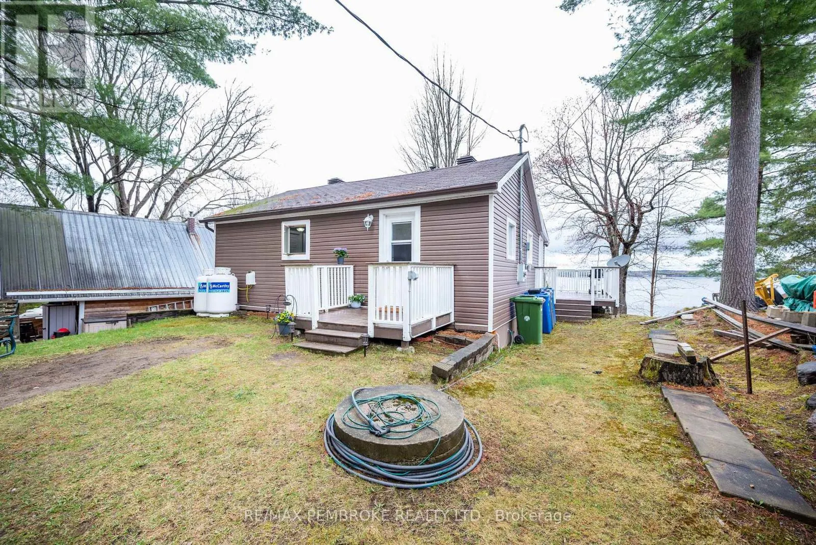 80 MACGREGOR BAY TRAIL