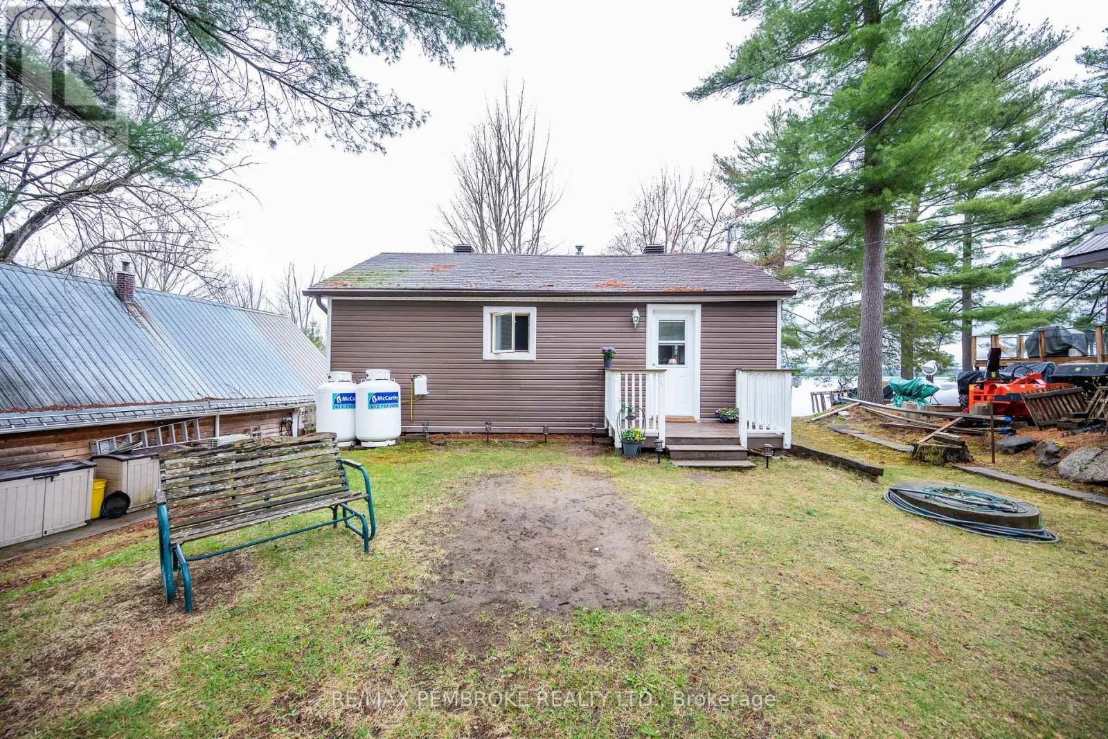 80 MACGREGOR BAY TRAIL