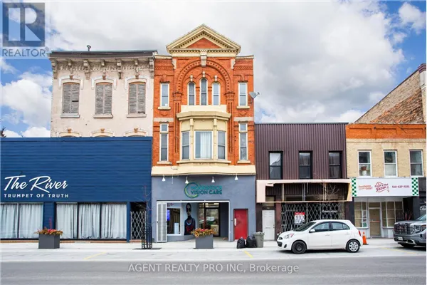 419 DUNDAS STREET