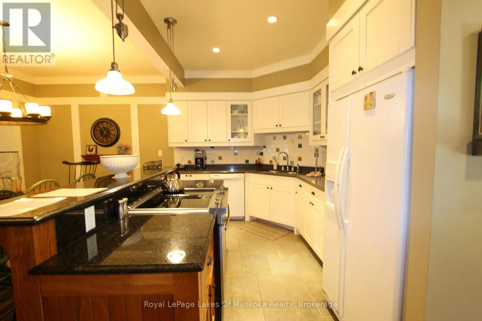 V  3, W 5 - 1020 BIRCH GLEN ROAD #V  3, W 5