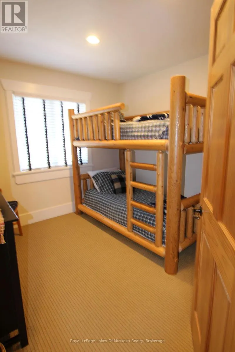 V  3, W 5 - 1020 BIRCH GLEN ROAD #V  3, W 5