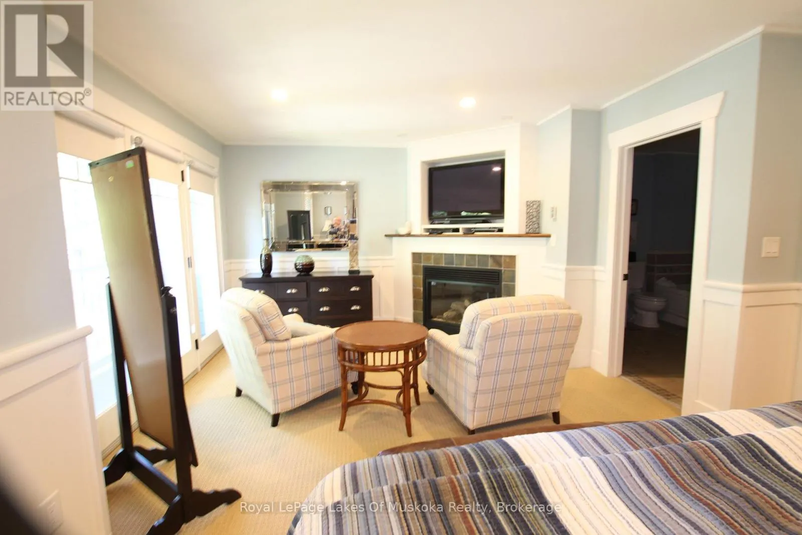 V  3, W 5 - 1020 BIRCH GLEN ROAD #V  3, W 5