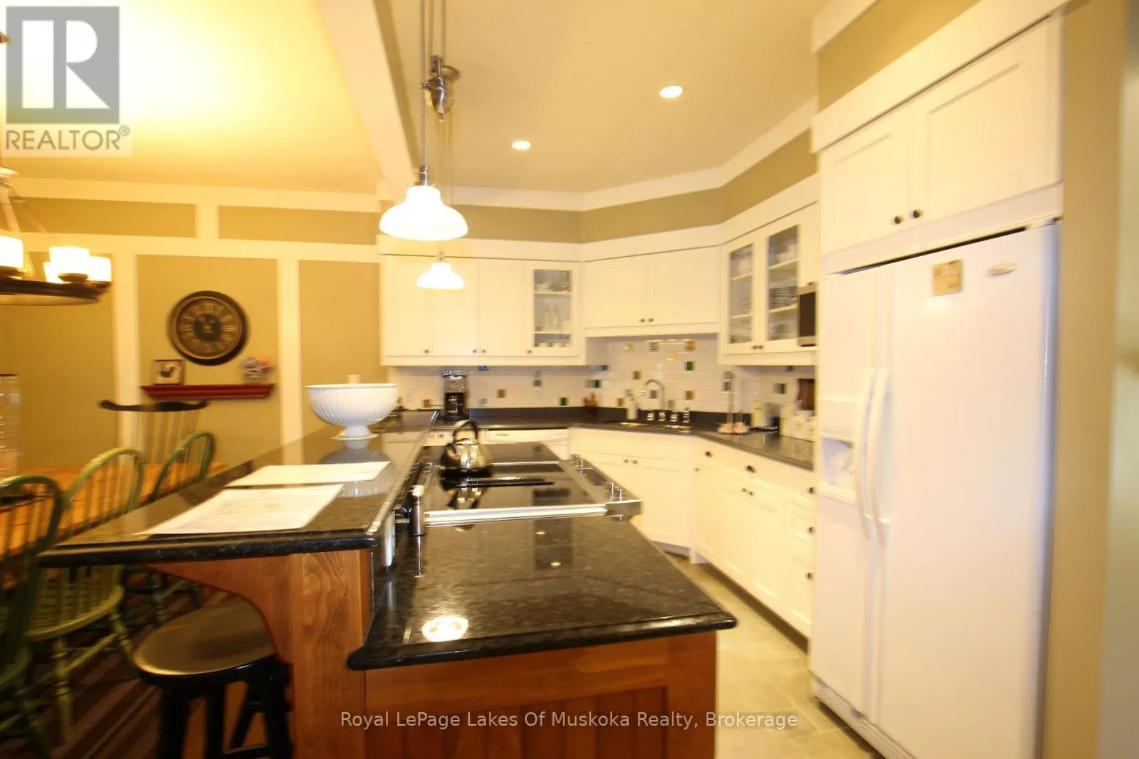 V  3, W 5 - 1020 BIRCH GLEN ROAD #V  3, W 5