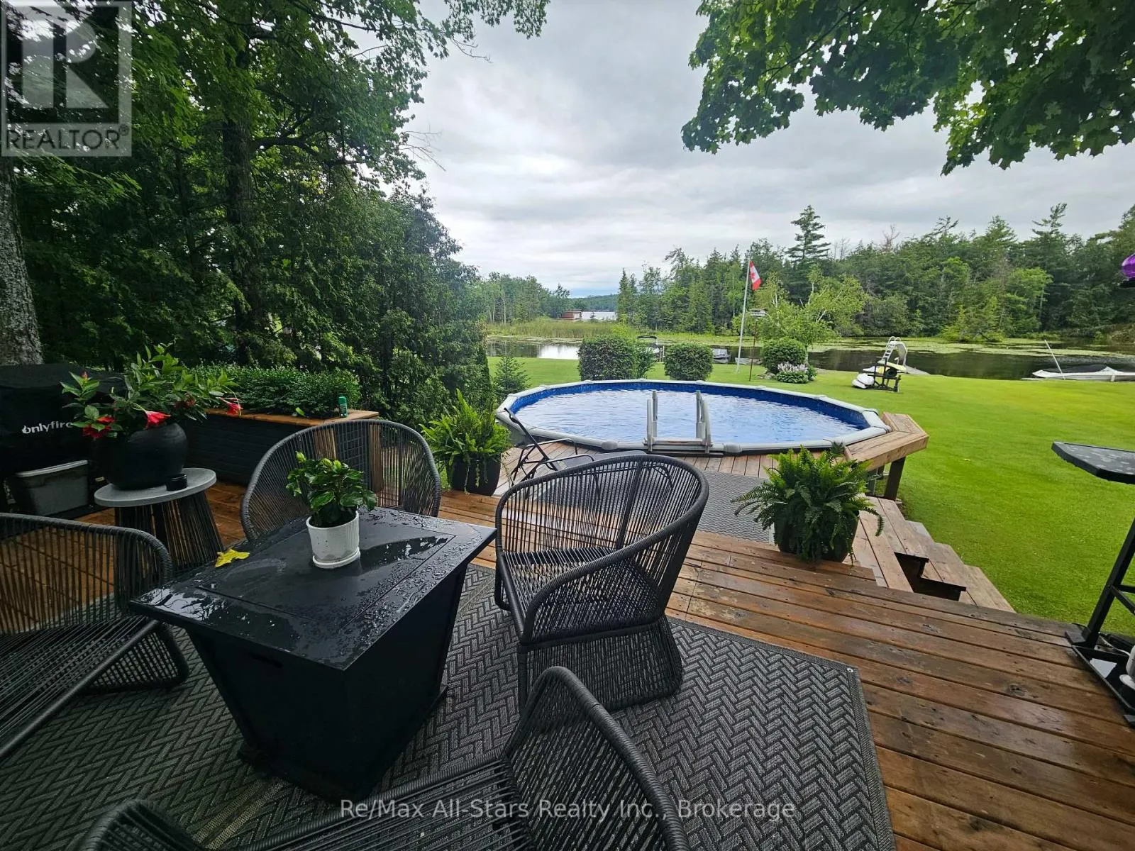 244 DEER BAY REACH ROAD S