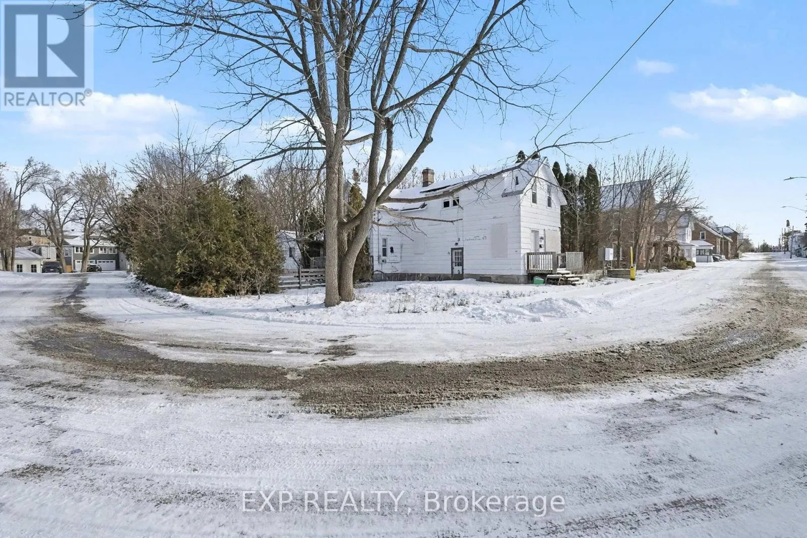 139 CHARLES STREET
