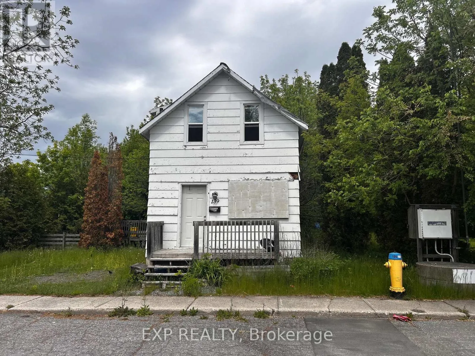 139 CHARLES STREET