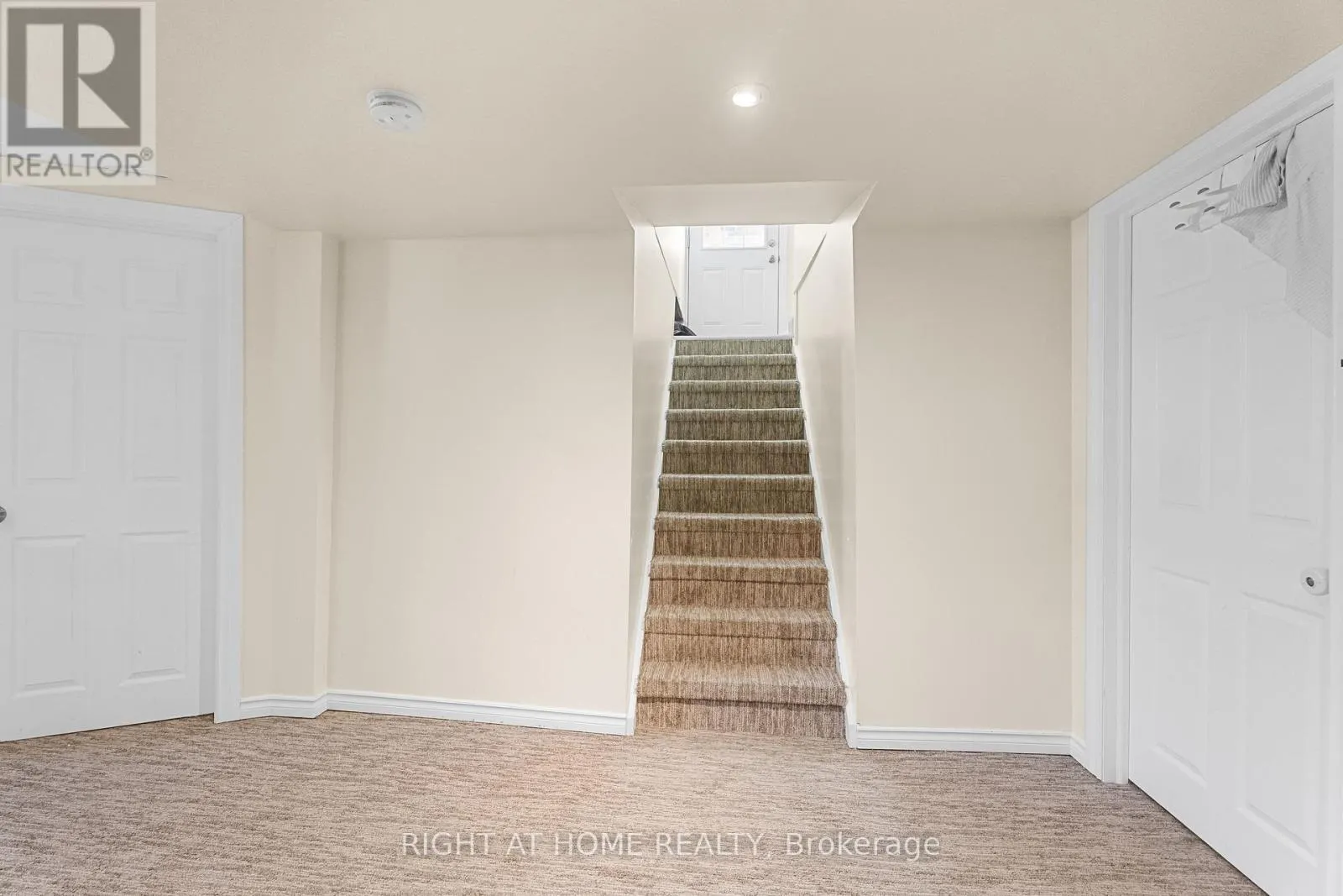 1307 PRINCESS STREET