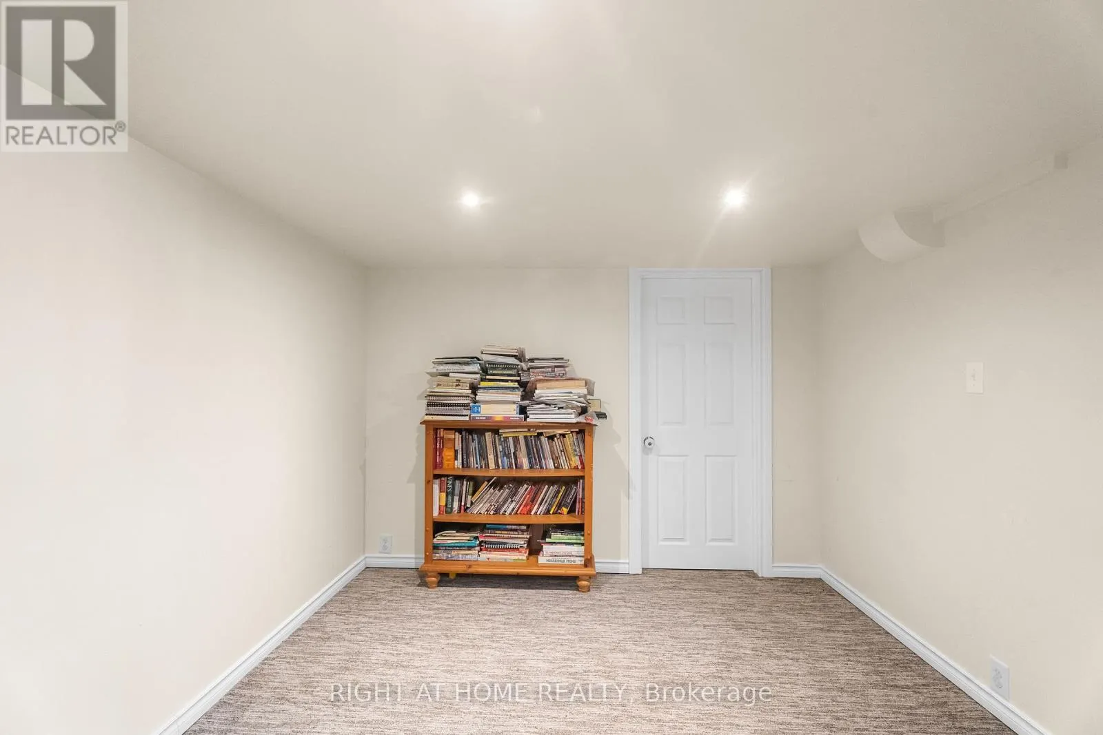 1307 PRINCESS STREET