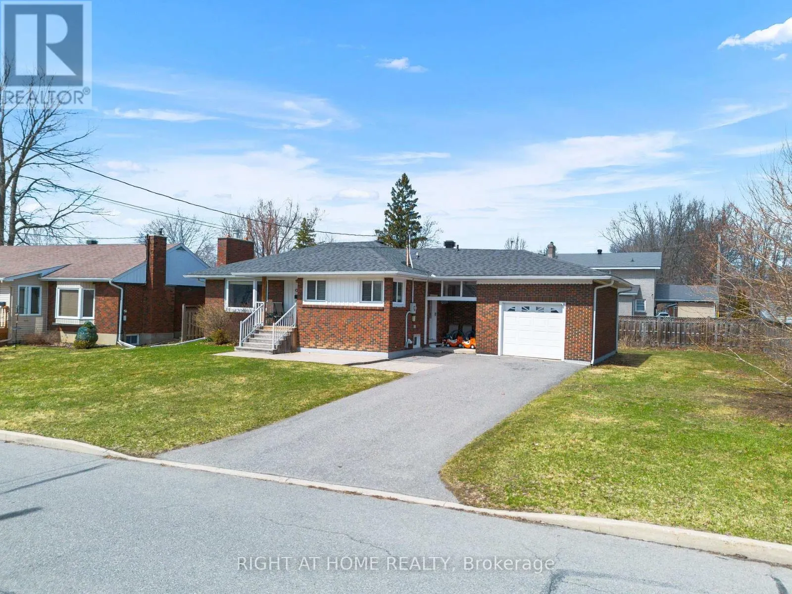 1307 PRINCESS STREET