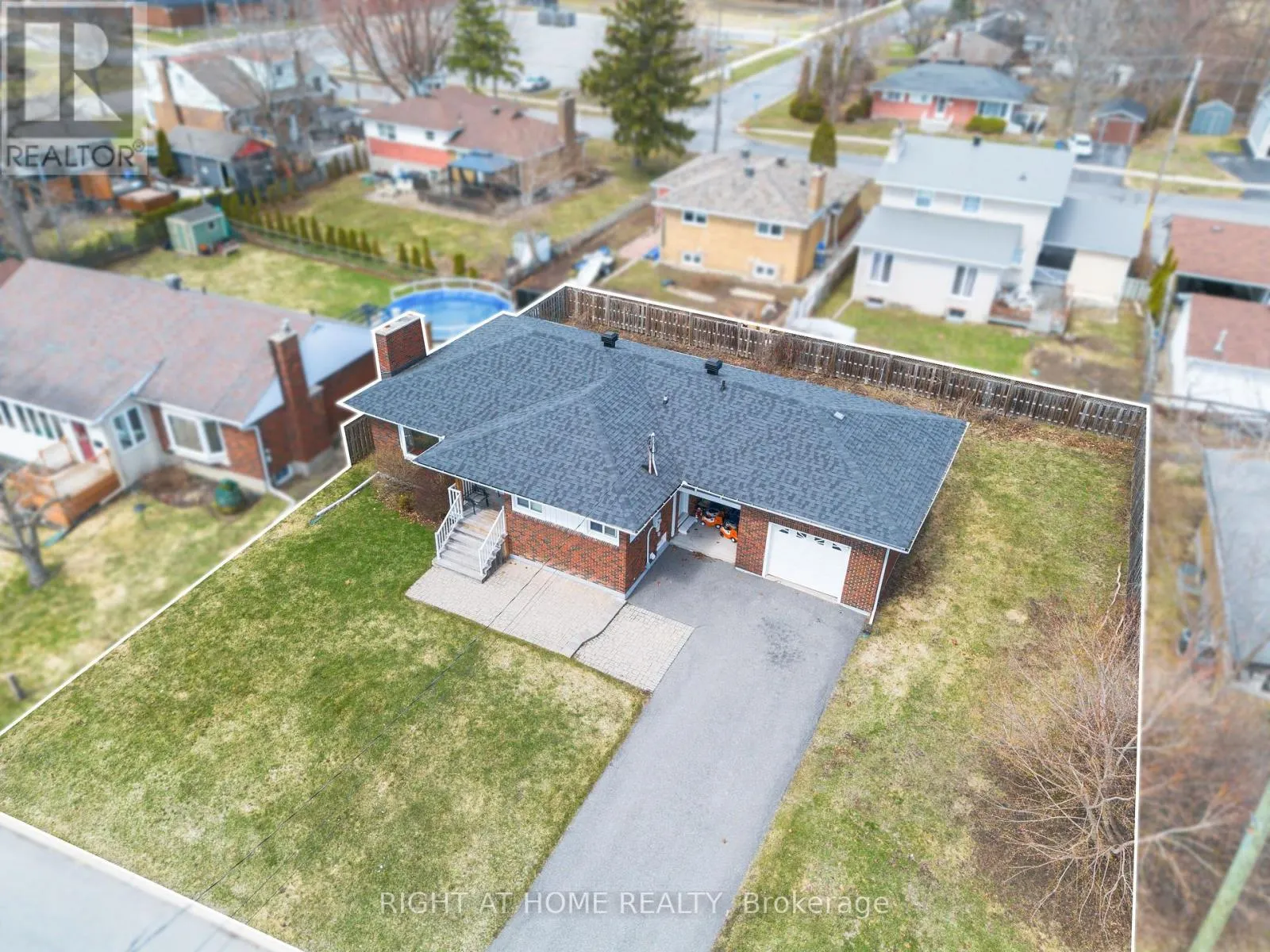 1307 PRINCESS STREET