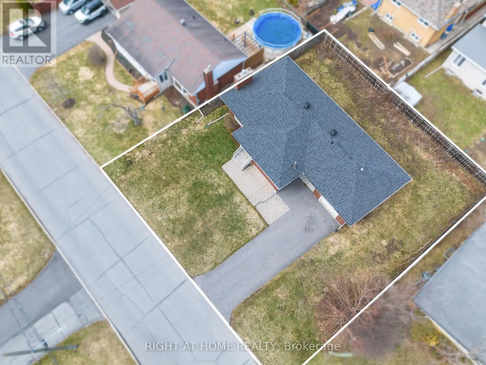 1307 PRINCESS STREET