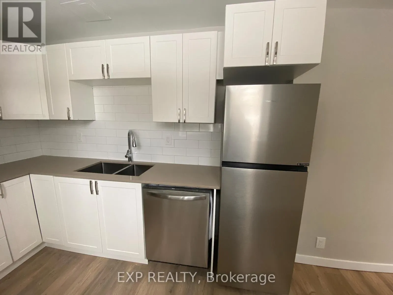 50 CENTRAL AVENUE W