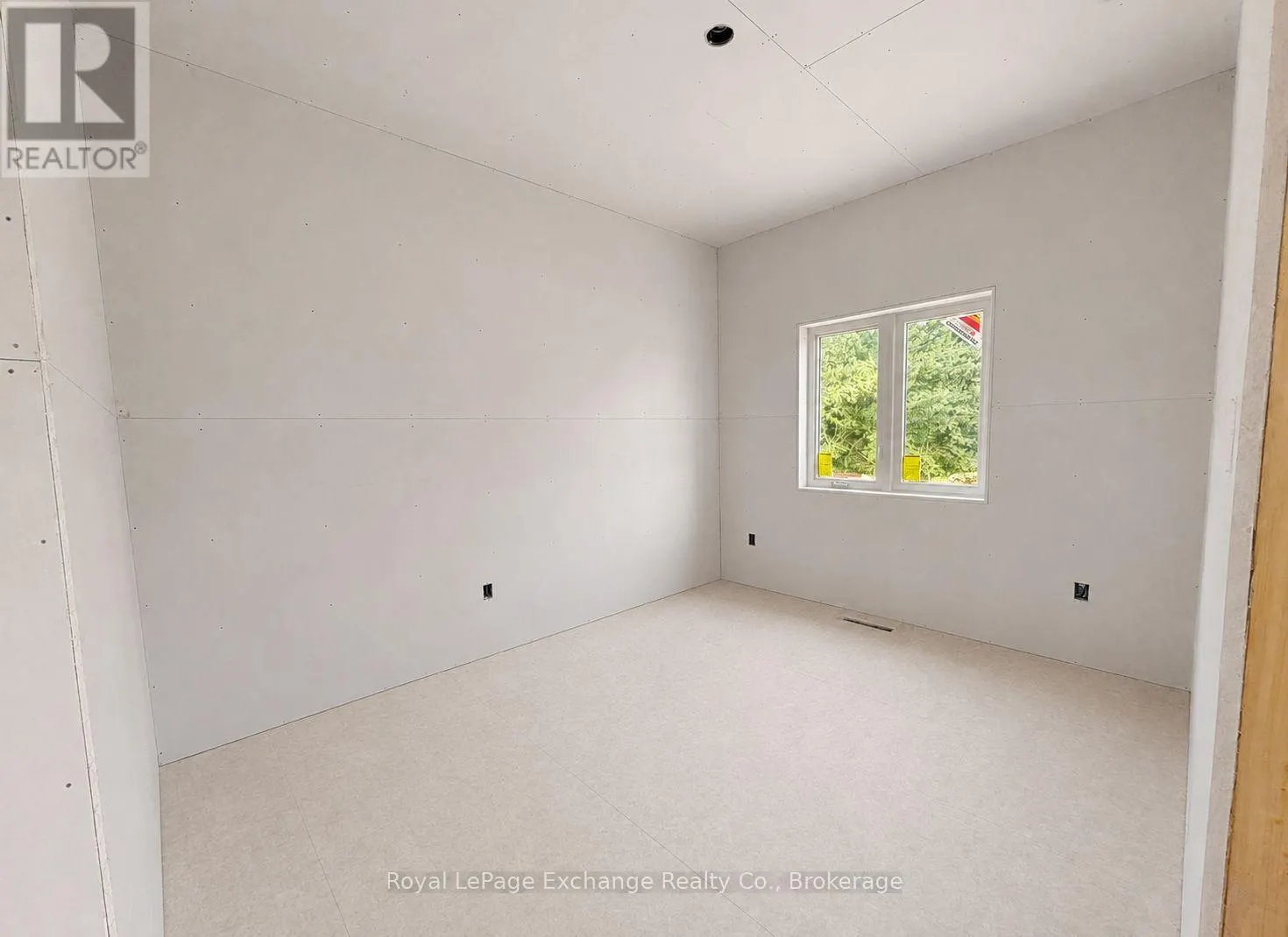 UNIT 1 - 321 ARNAUD STREET #Unit 1