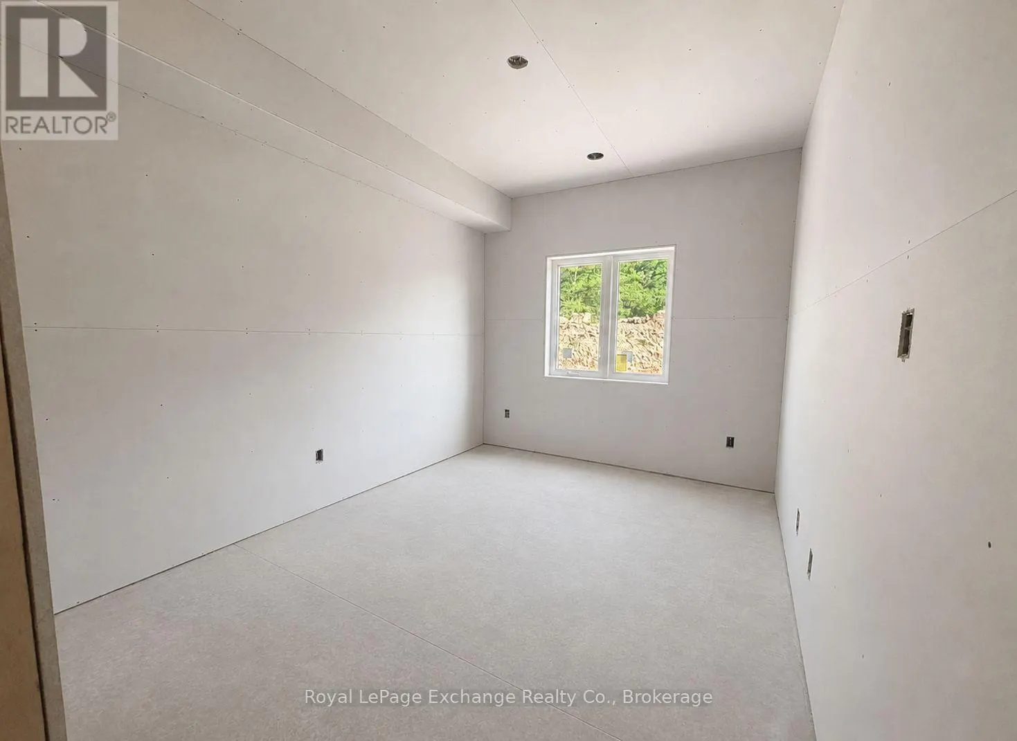 UNIT 1 - 321 ARNAUD STREET #Unit 1