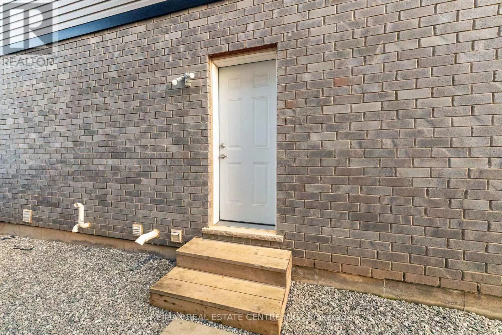 127 LAMETTI DRIVE