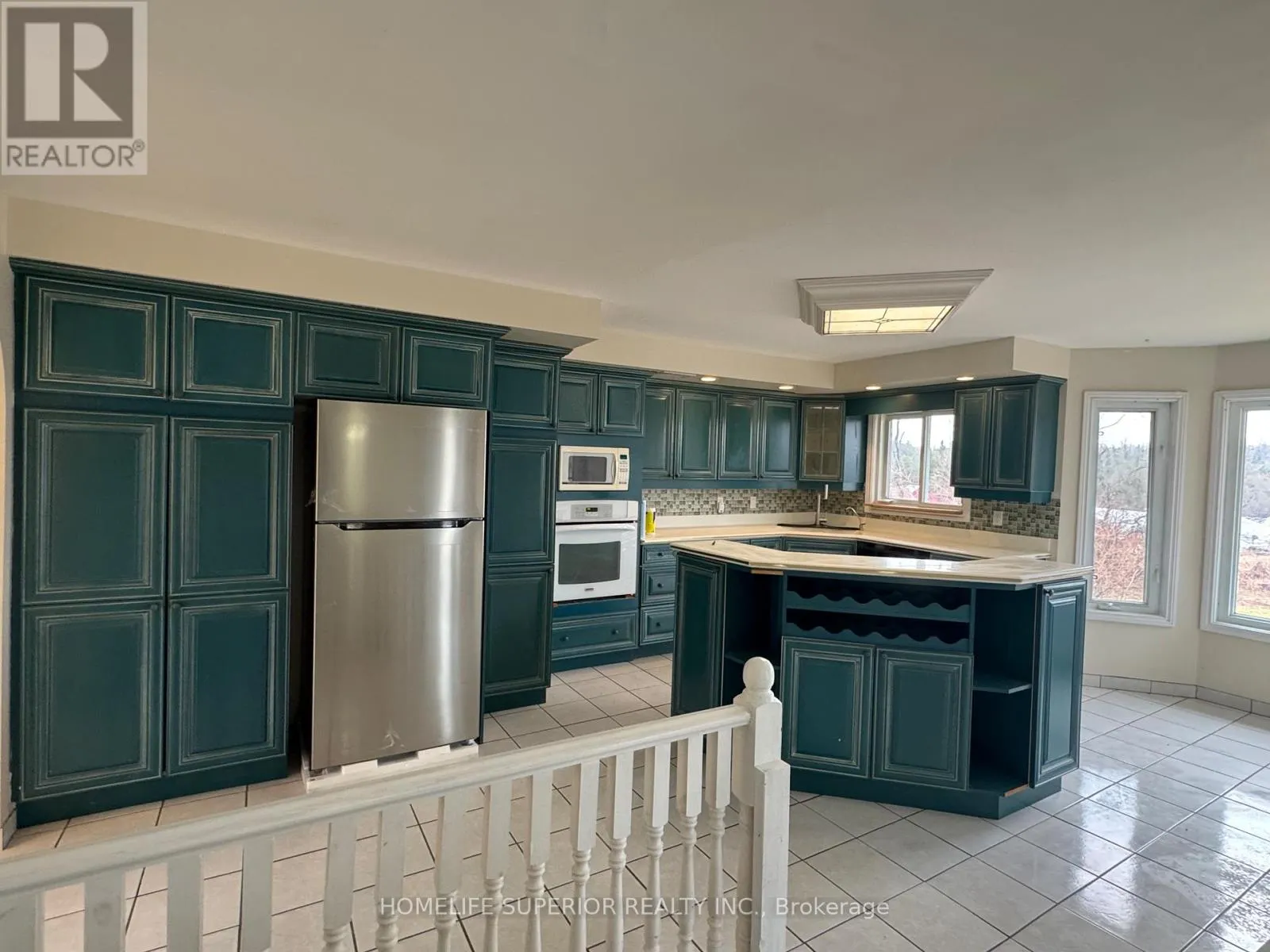 21 MCCANN CRESCENT
