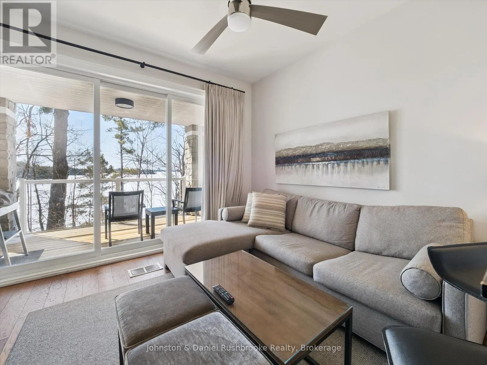 BTVE104 - 1869 MUSKOKA ROAD 118 W HIGHWAY #BTVE104