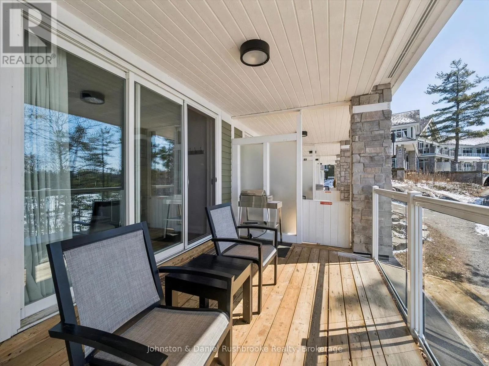 BTVE104 - 1869 MUSKOKA ROAD 118 W HIGHWAY #BTVE104