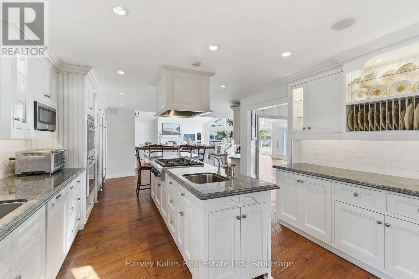 21 - 1158 RANWOOD ROAD #21