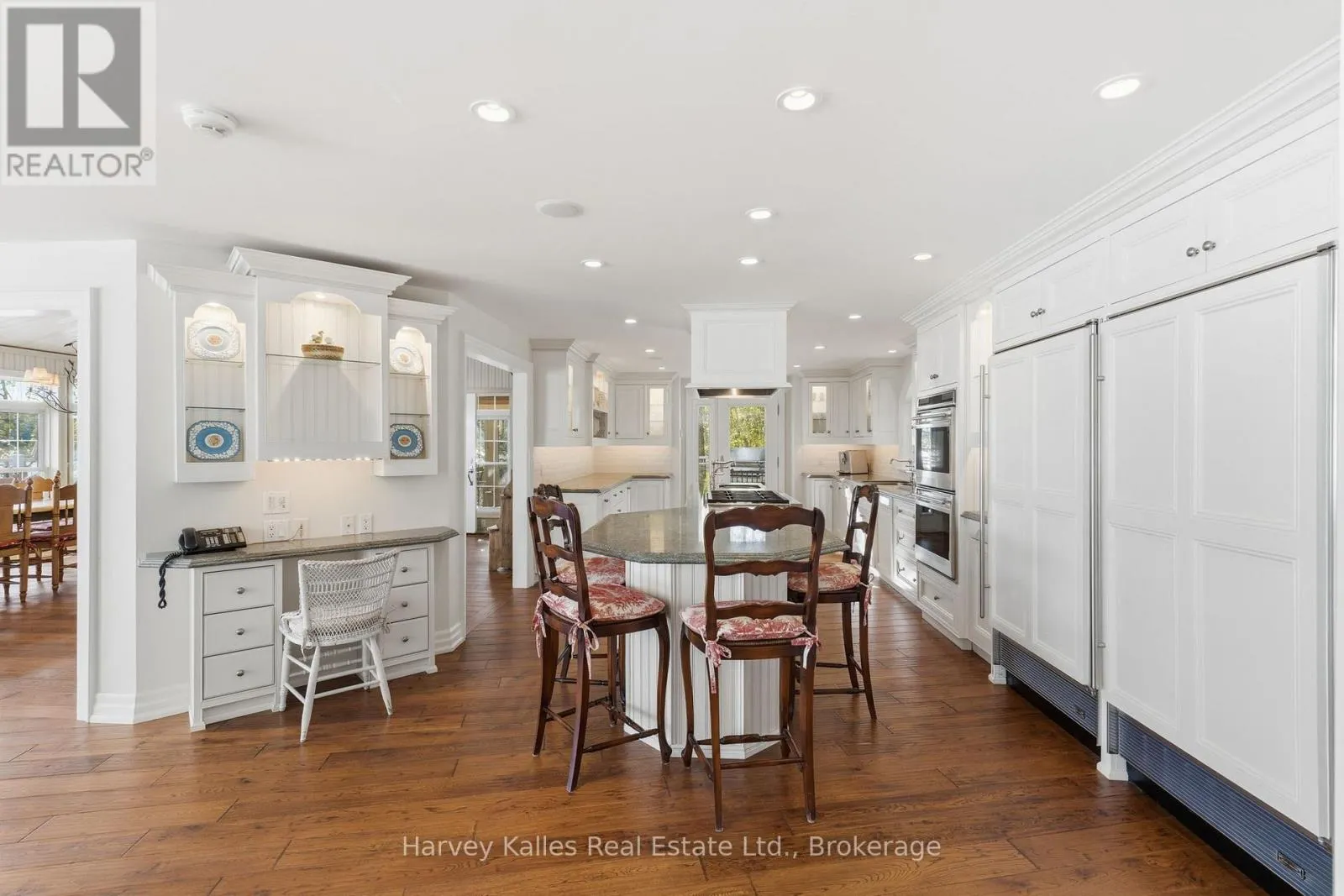 21 - 1158 RANWOOD ROAD #21