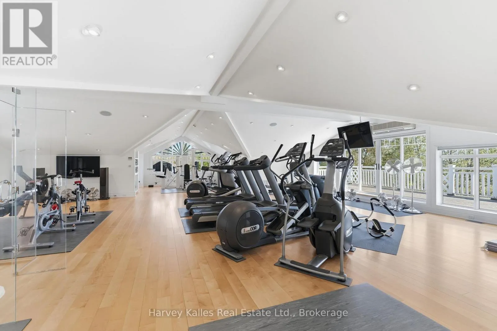 21 - 1158 RANWOOD ROAD #21