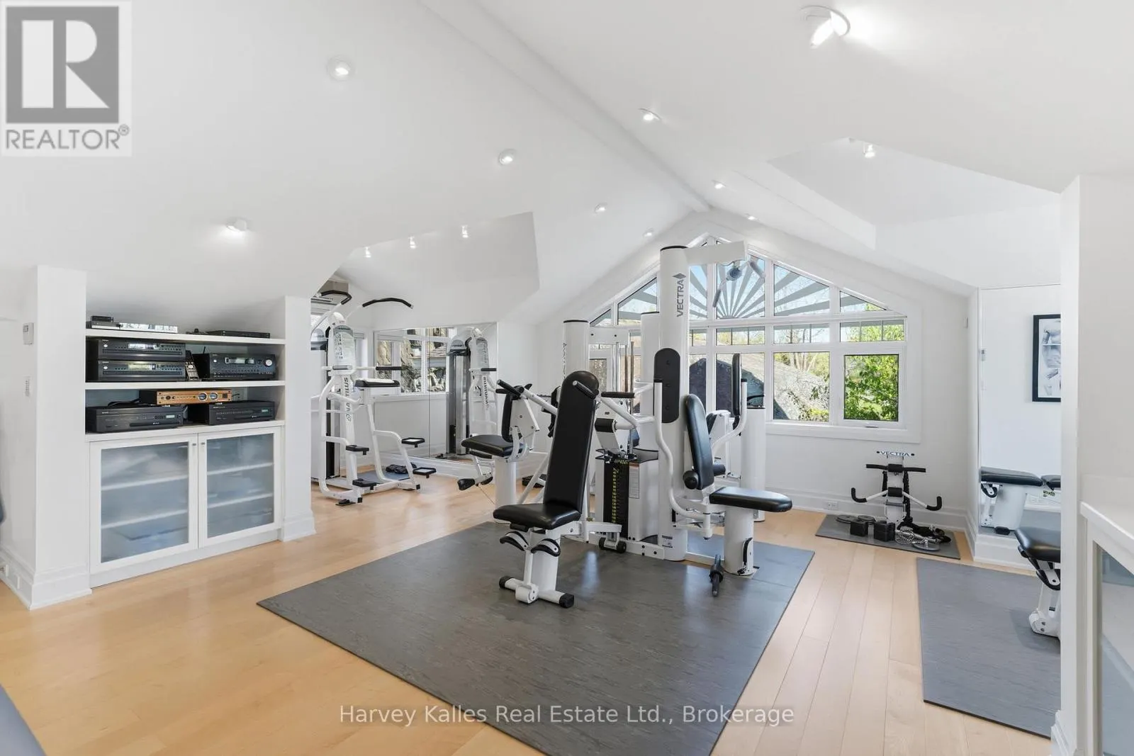 21 - 1158 RANWOOD ROAD #21