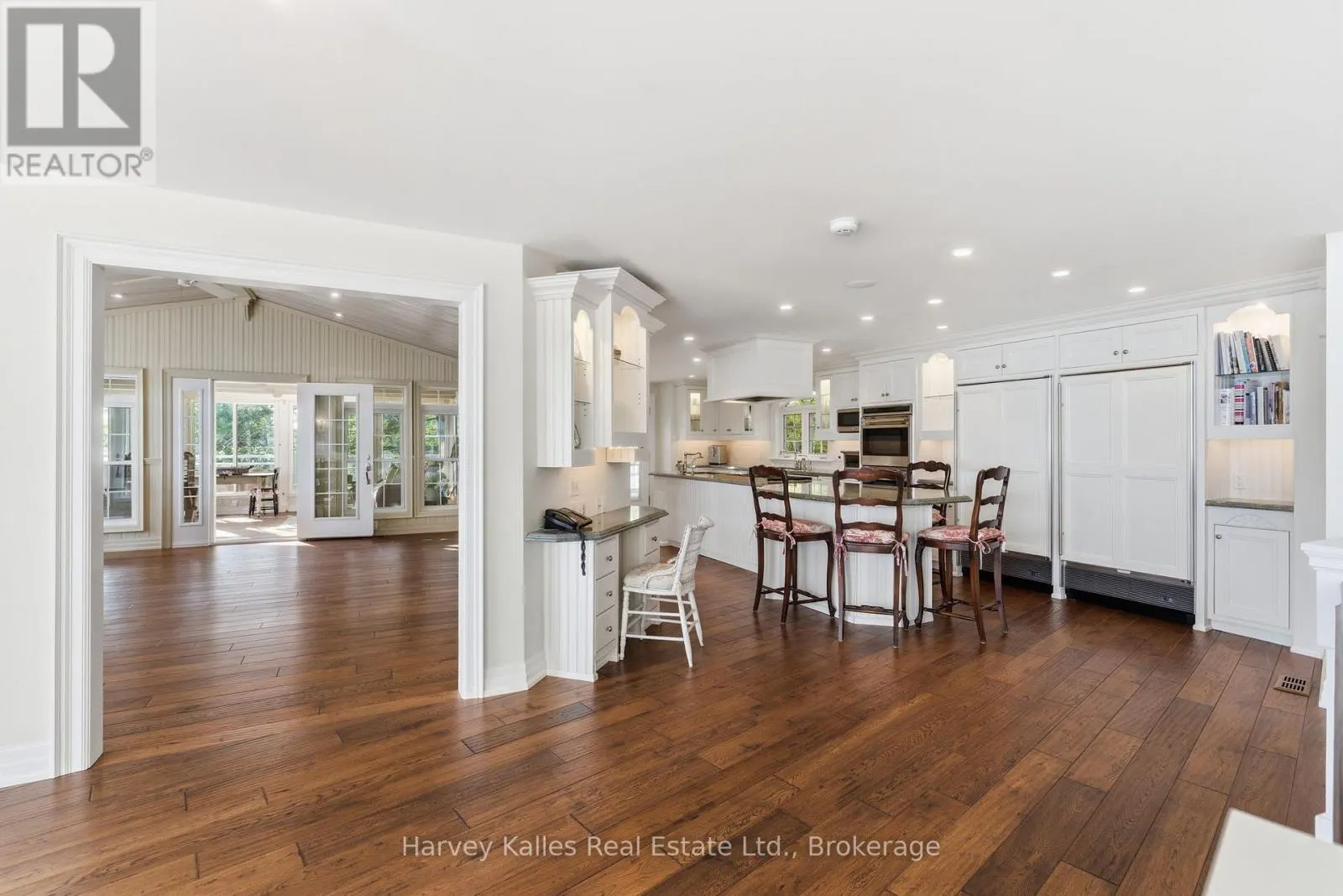 21 - 1158 RANWOOD ROAD #21