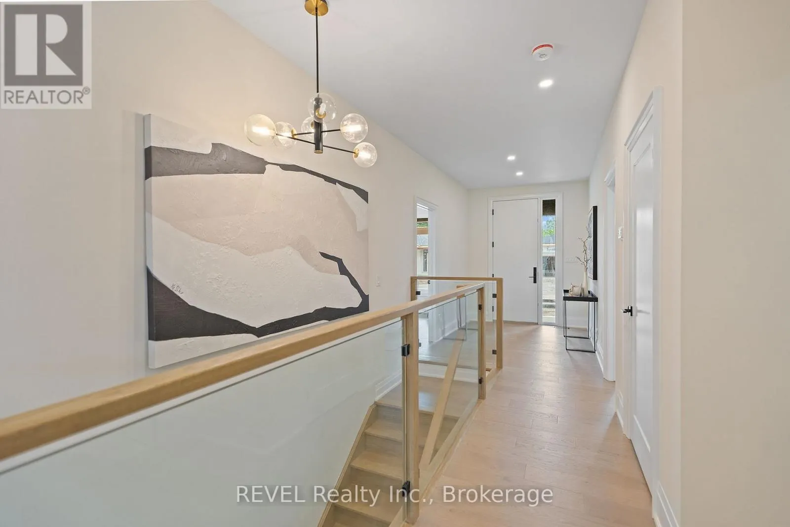 11 ACCURSI CRESCENT