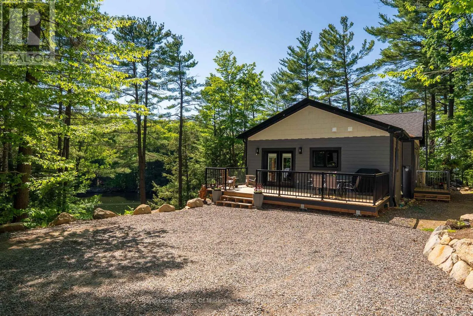 5 - 1062 PENNWOOD ROAD #5