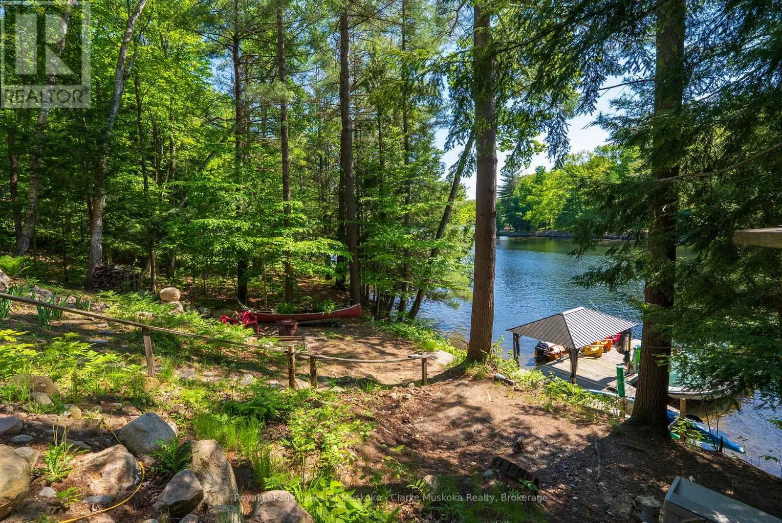 5 - 1062 PENNWOOD ROAD #5