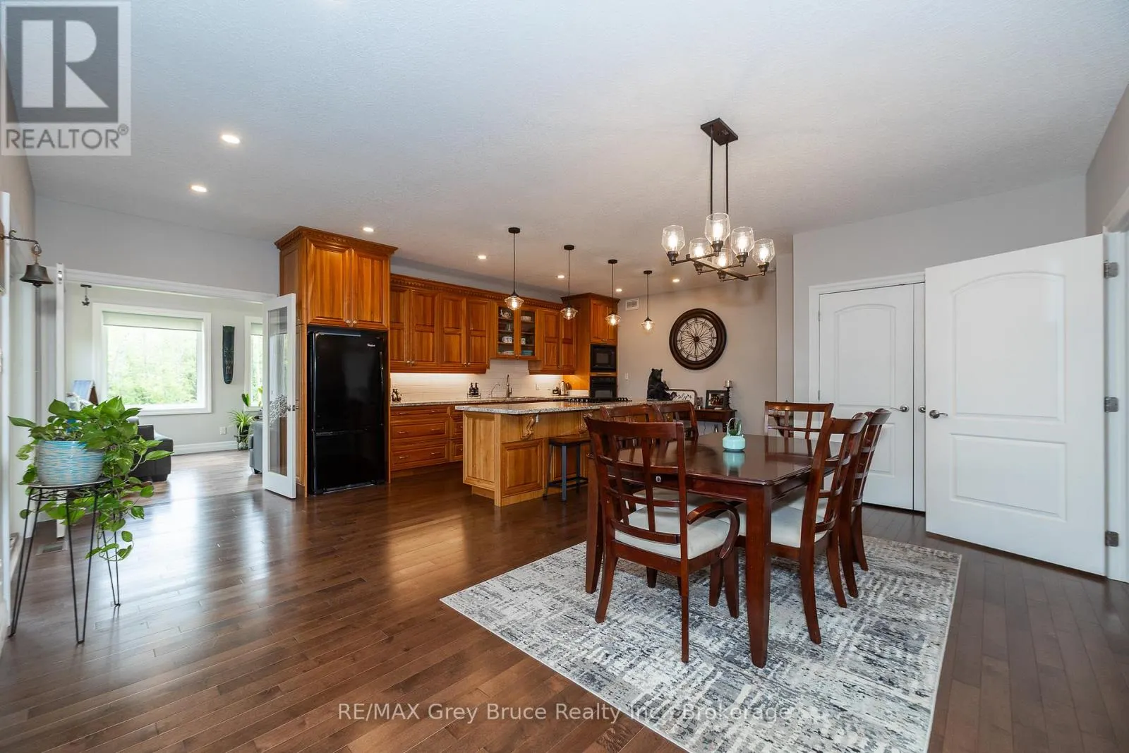 350293 A CONCESSION