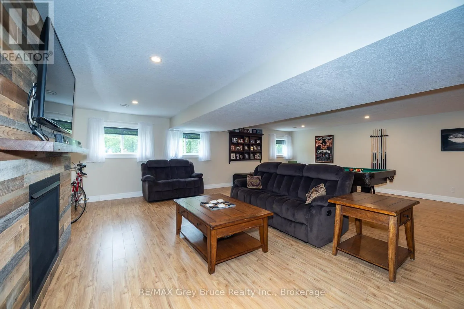 350293 A CONCESSION