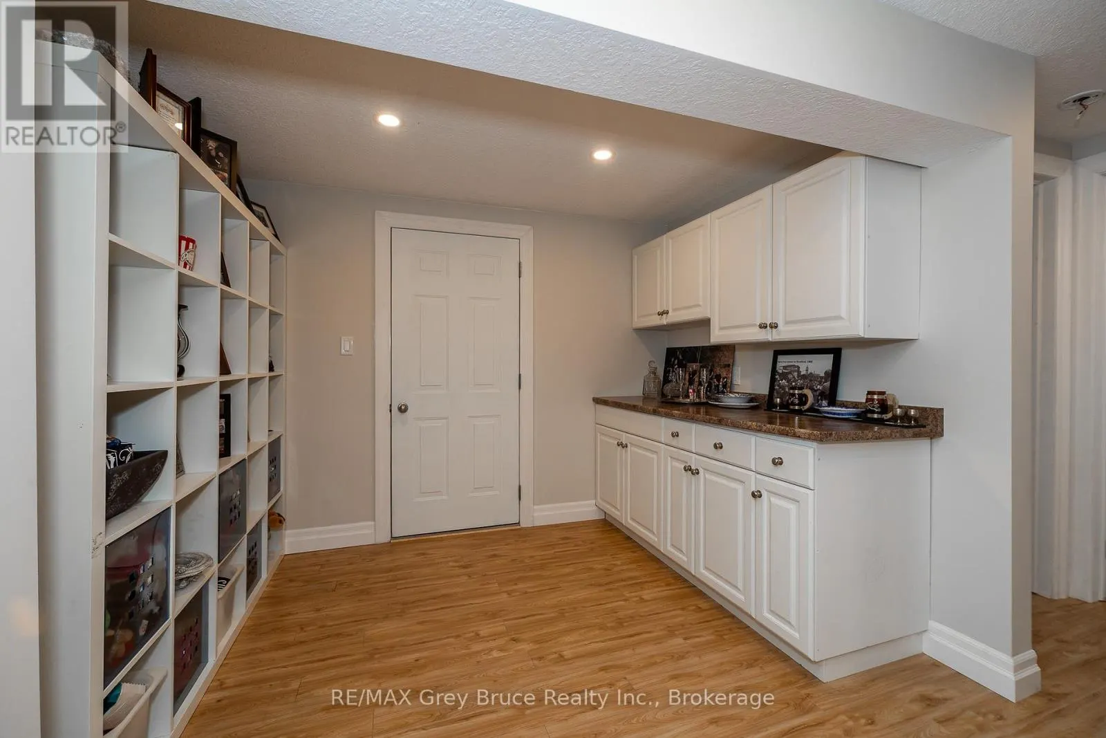 350293 A CONCESSION