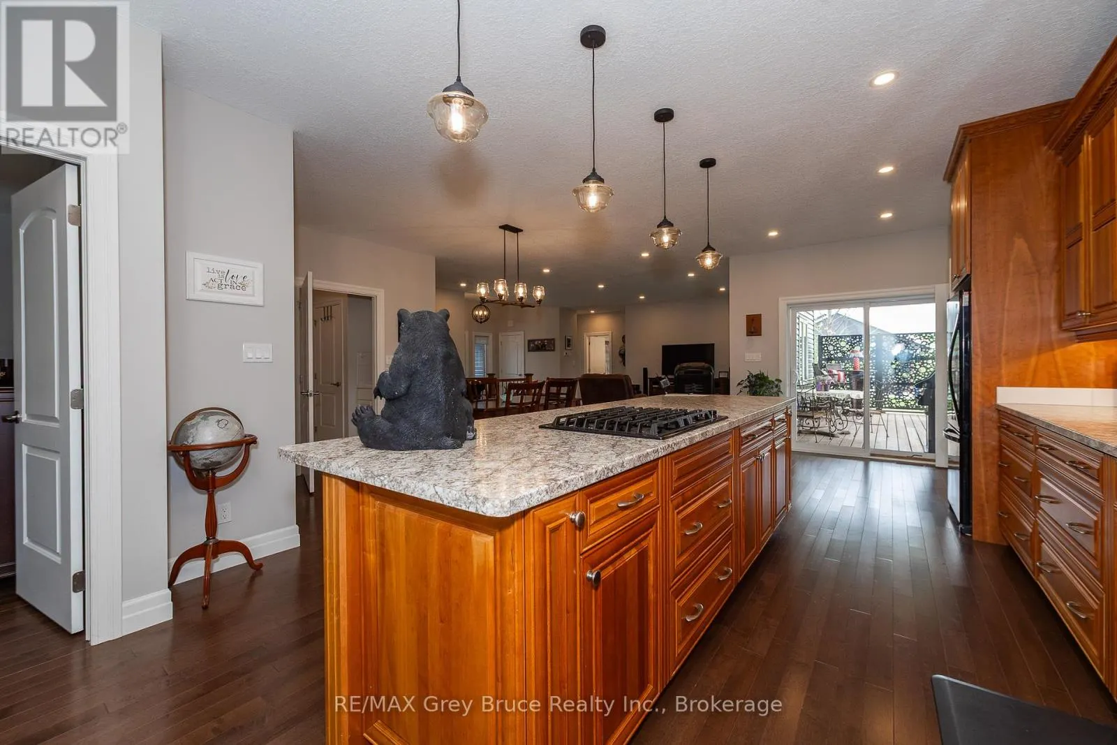 350293 A CONCESSION