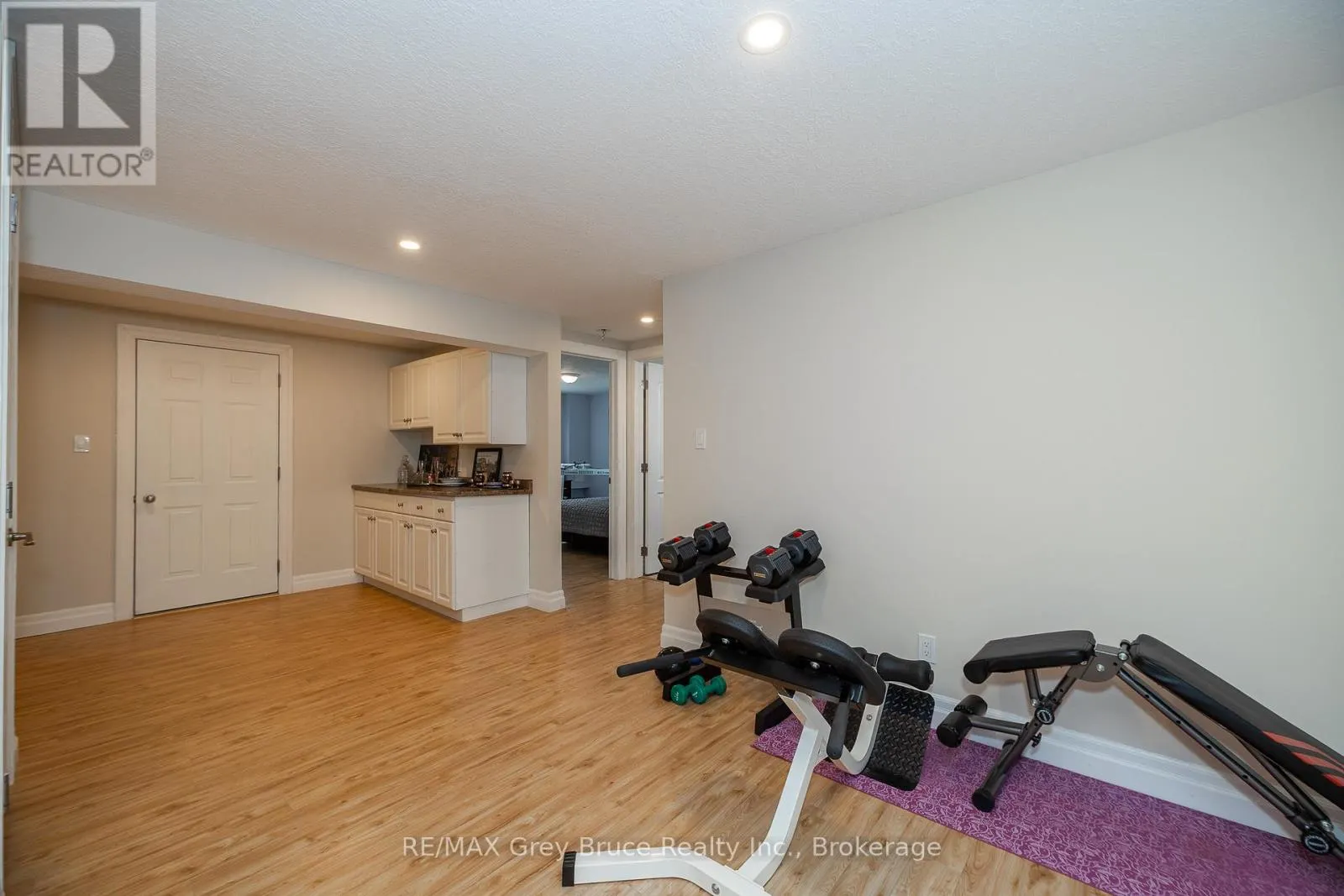 350293 A CONCESSION