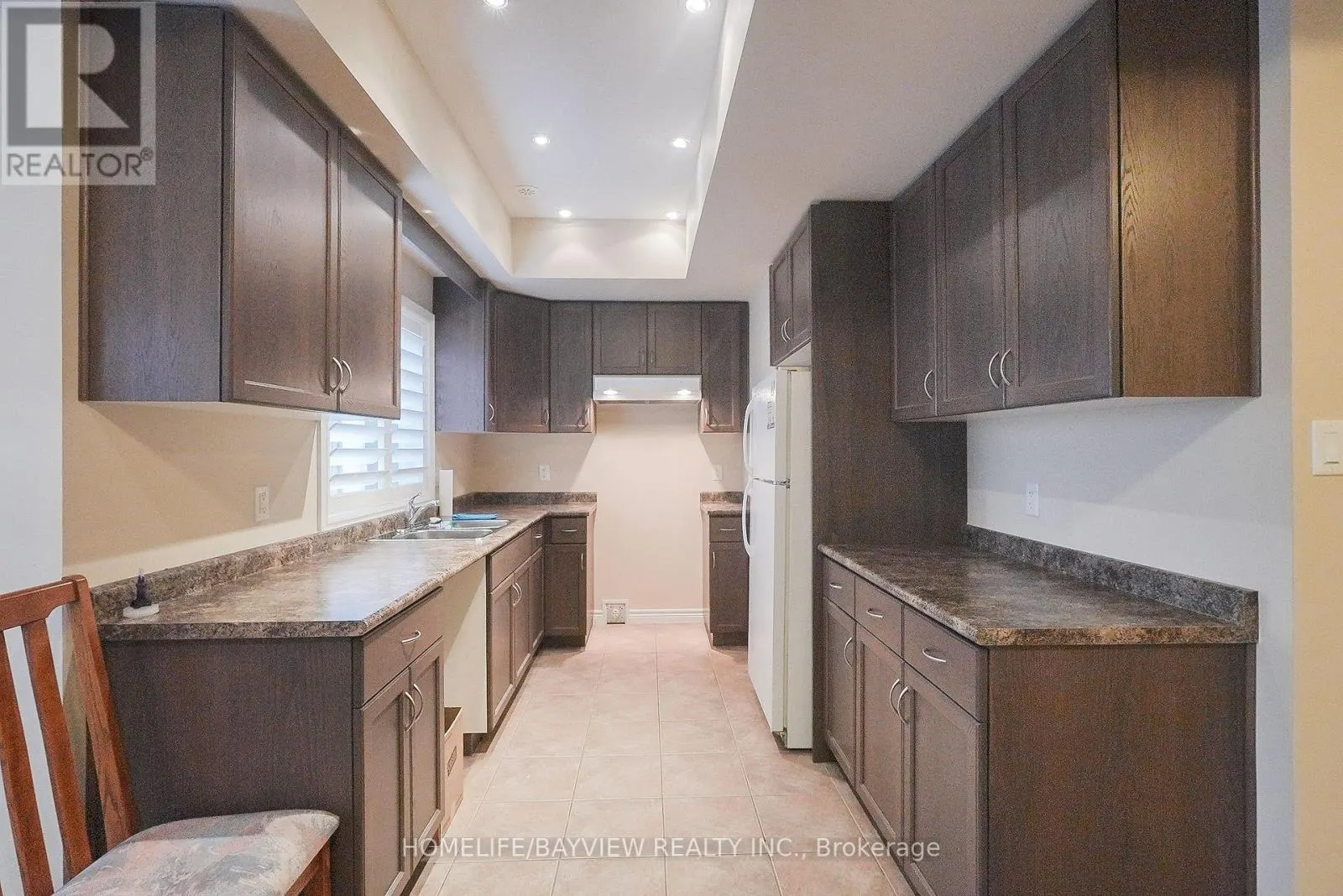 B1 - 70 WILLOWRUN DRIVE