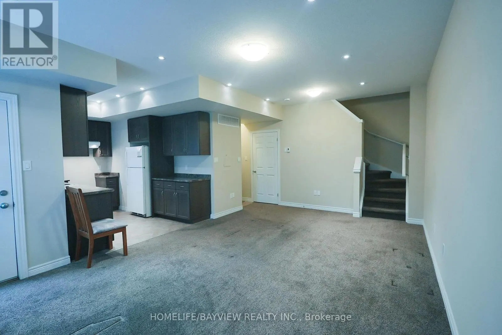 B1 - 70 WILLOWRUN DRIVE