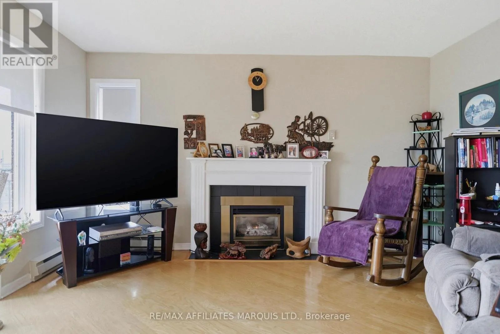 408 - 121 WATER STREET W
