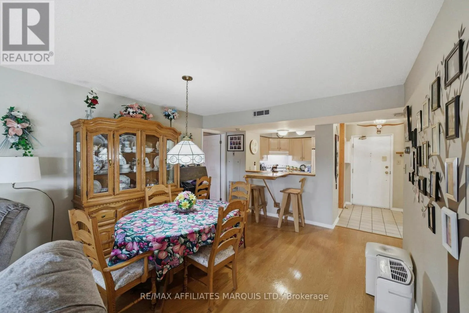 408 - 121 WATER STREET W