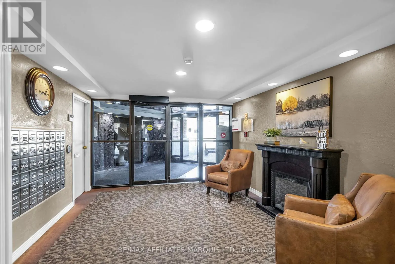 408 - 121 WATER STREET W