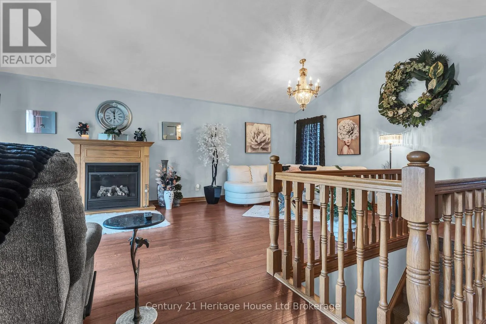 15 GIBSON DRIVE