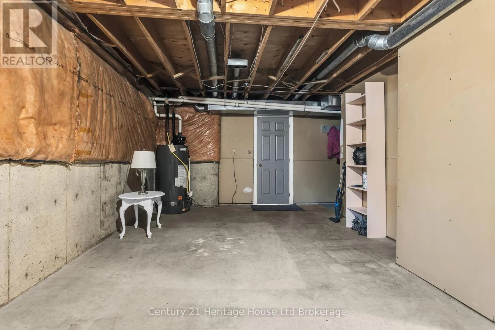 15 GIBSON DRIVE
