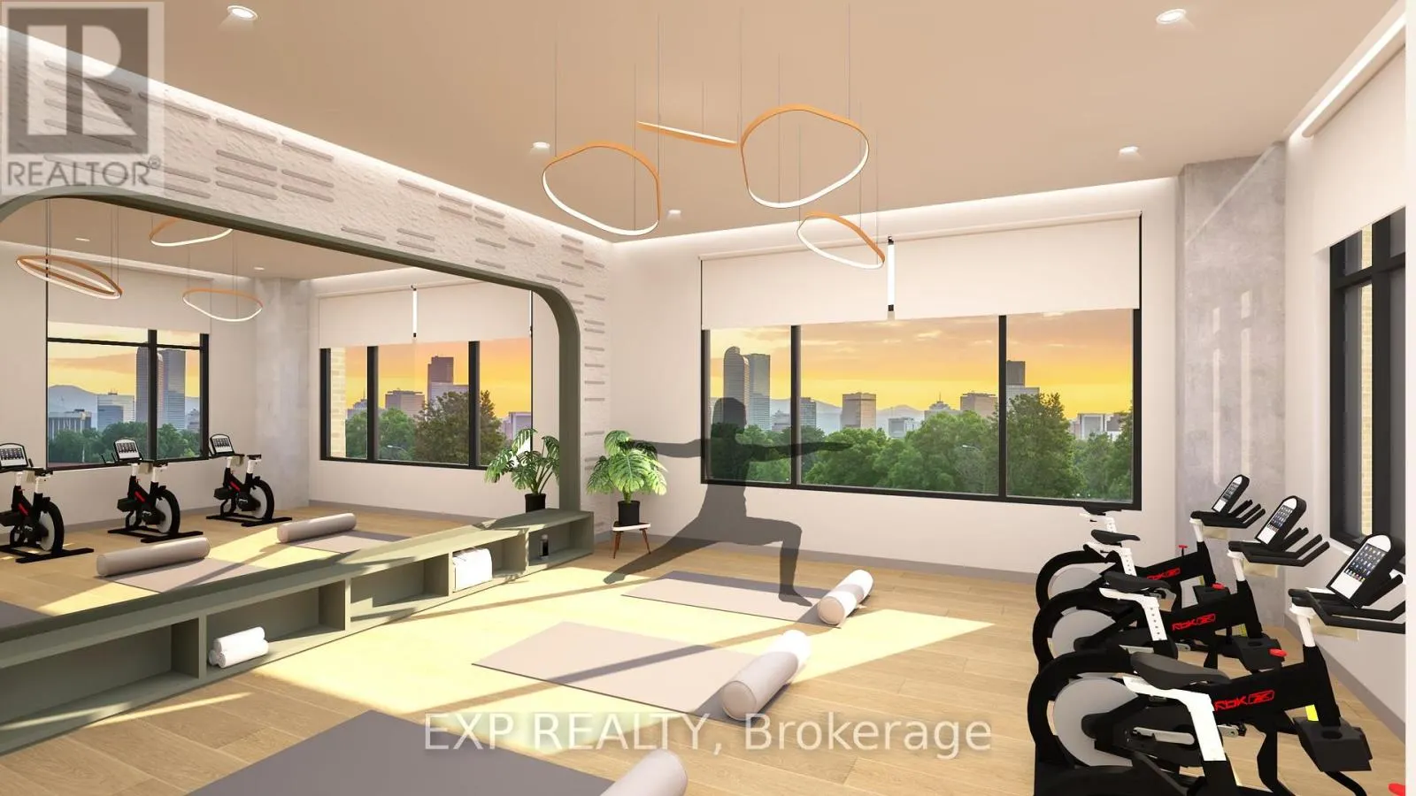 101 CHAMPAGNE AVENUE S
