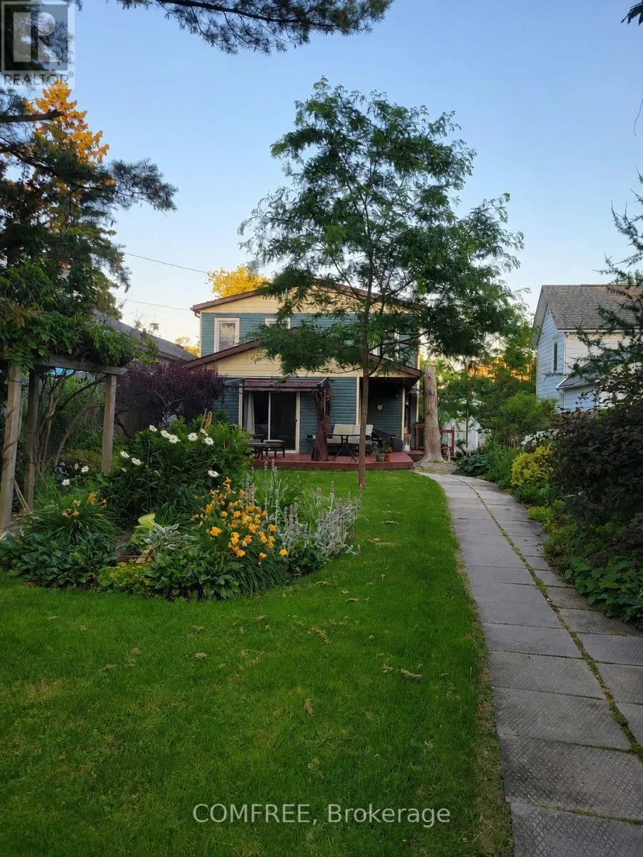 136 JOHN STREET